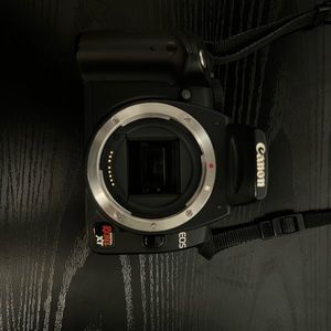 CANON REBEL  XT